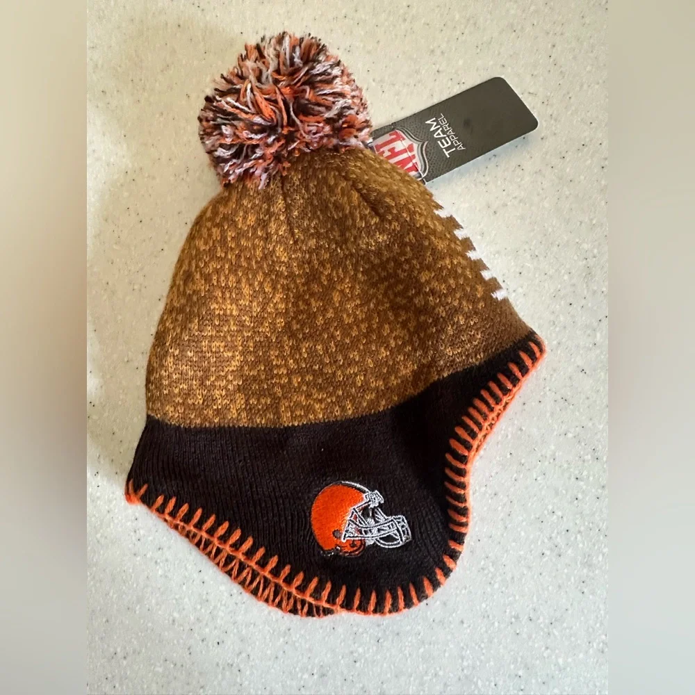 NWT NFL Infant Cleveland Browns football Brown and Orange Knit Beanie Hat! Ohio